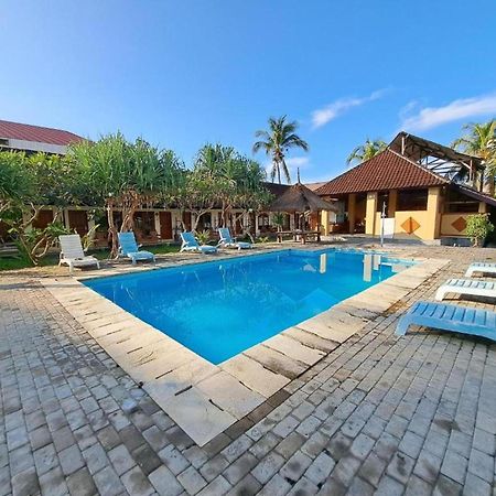 Gguesthouse Kuta  Экстерьер фото