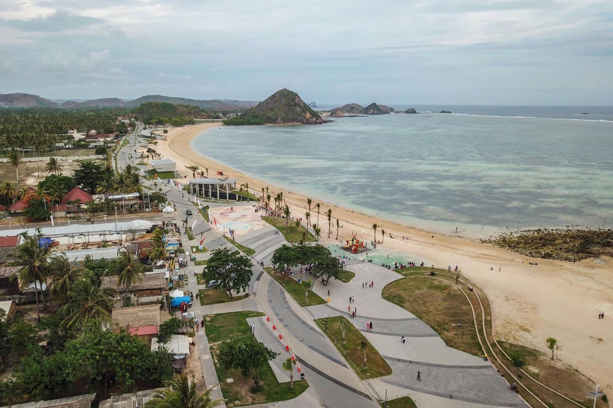 Gguesthouse Kuta  Экстерьер фото